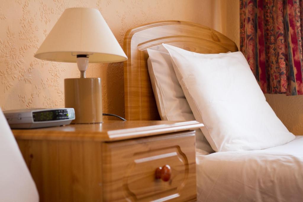 Travelrest Centre Seafront Hotel Bournemouth Kamer foto